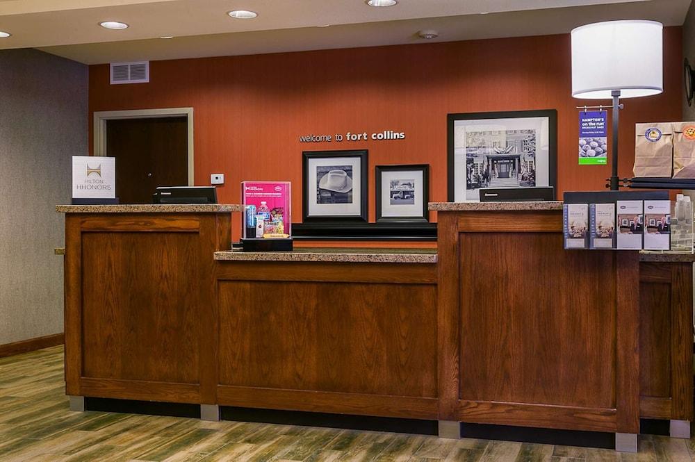 Hampton Inn Fort Collins Exterior photo