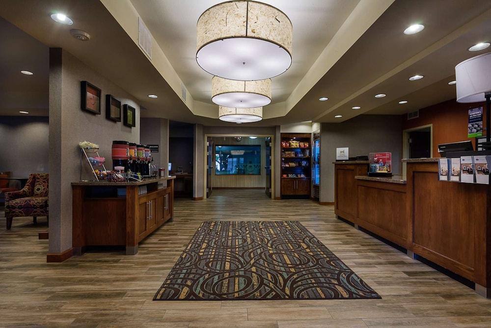 Hampton Inn Fort Collins Exterior photo
