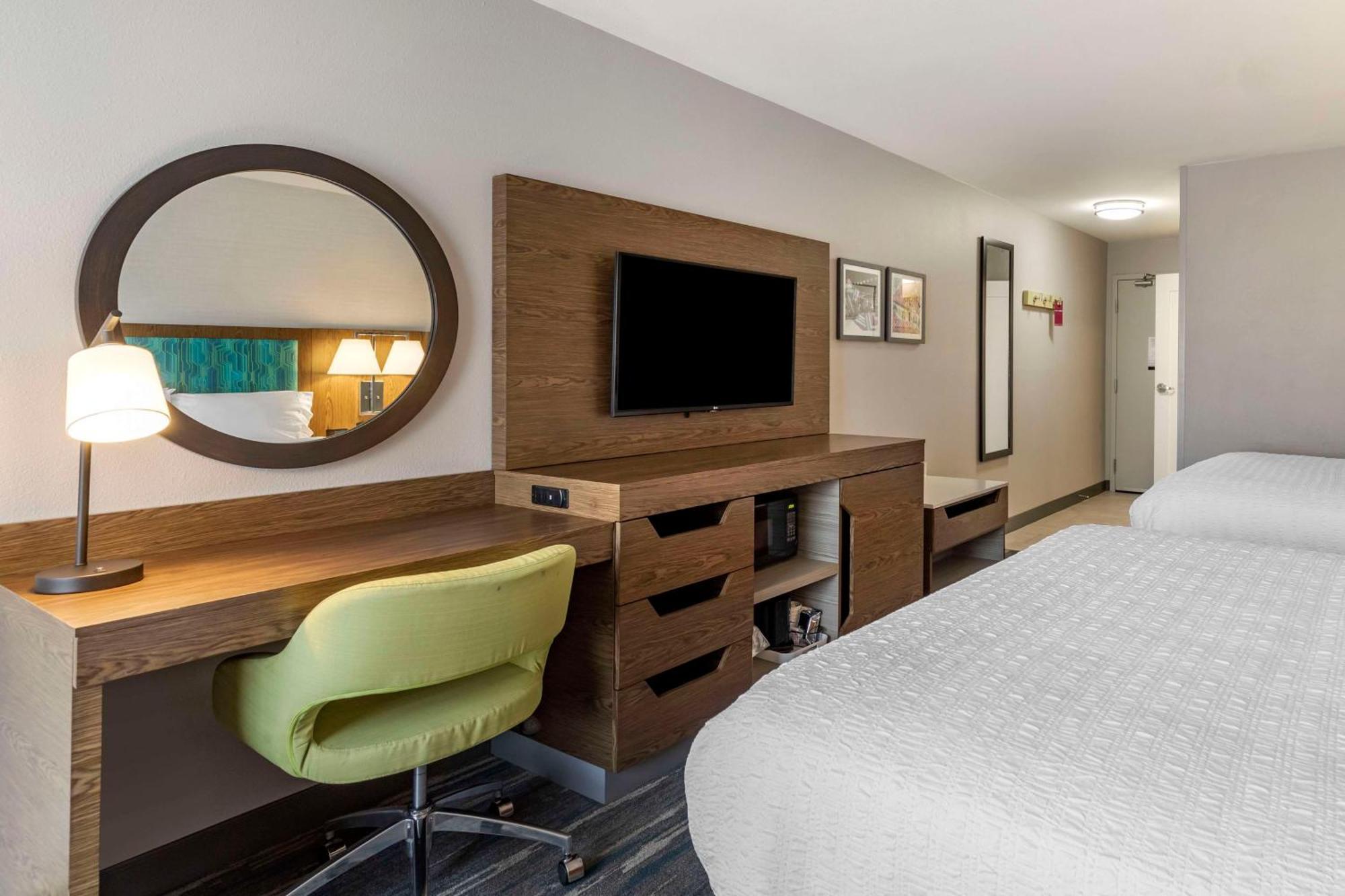 Hampton Inn Fort Collins Exterior photo