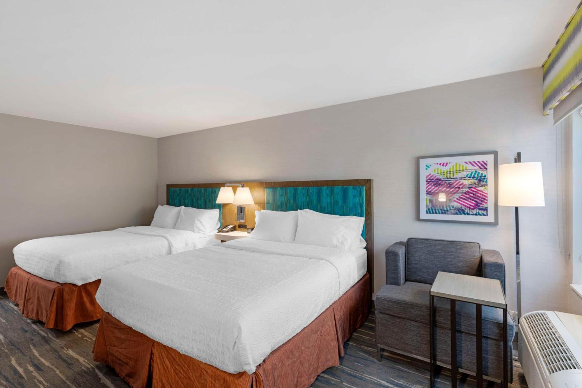 Hampton Inn Fort Collins Exterior photo