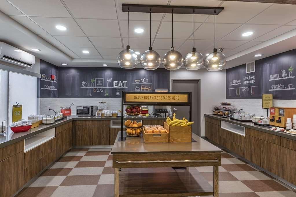 Hampton Inn Fort Collins Restaurant photo
